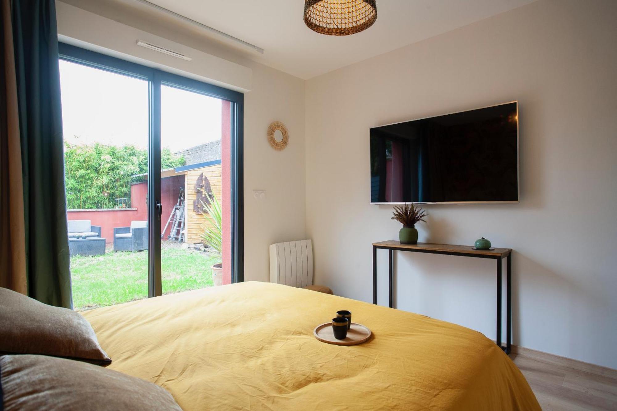 Appartement Les Jardins De Jules Verne - Cote Jardin Amiens Buitenkant foto
